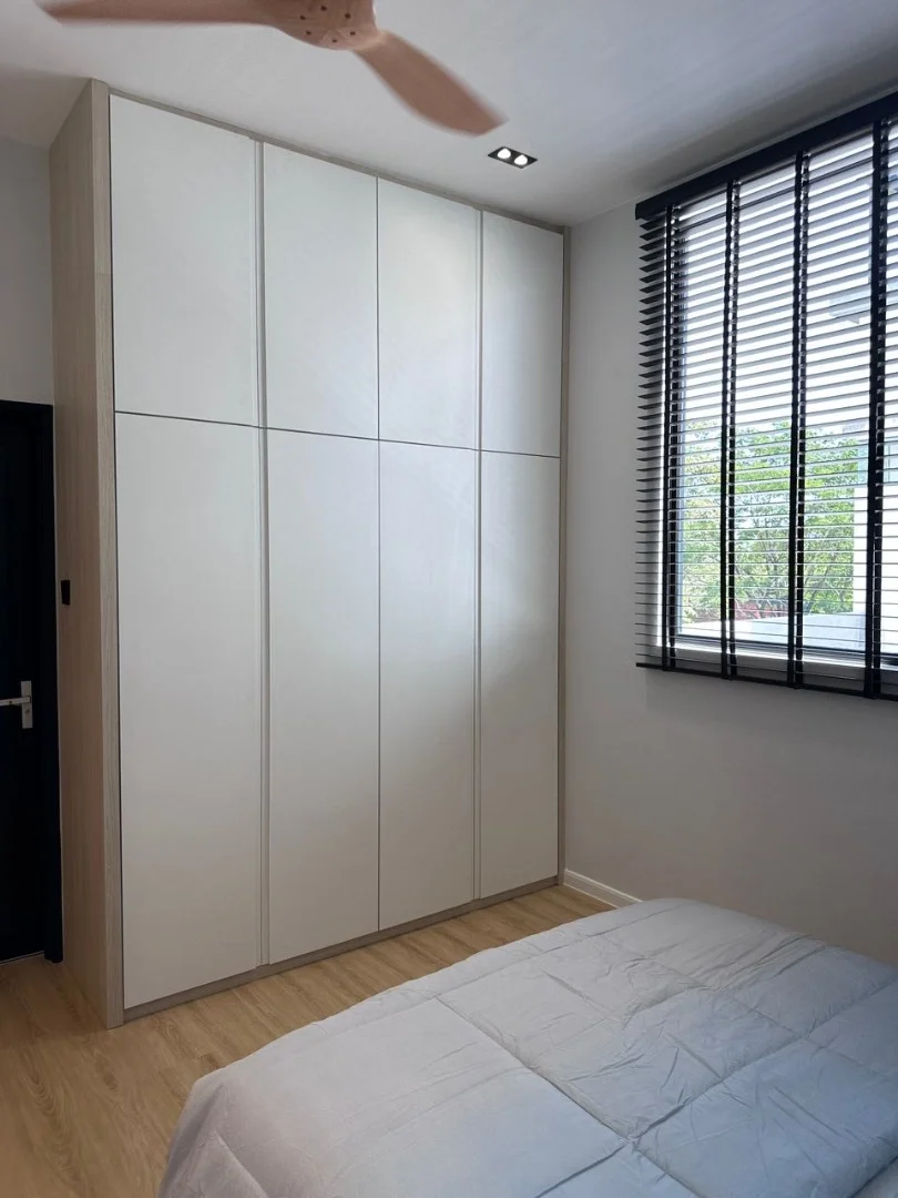 Built-in Wardrobe Assessment - Wardrobes