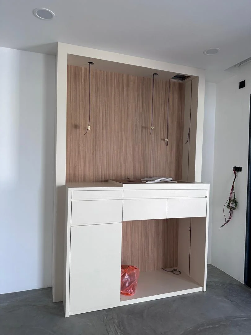 Cream Altar with Fluted Wood Backpanel