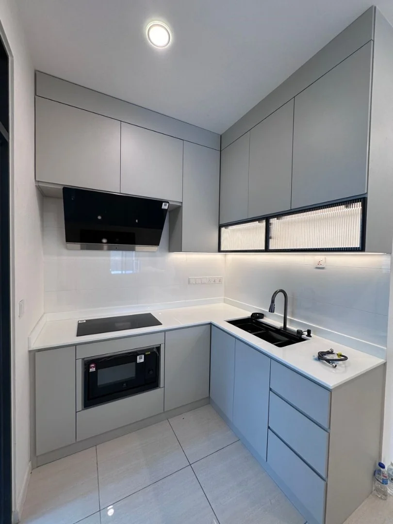 Fluted Glass Kitchen